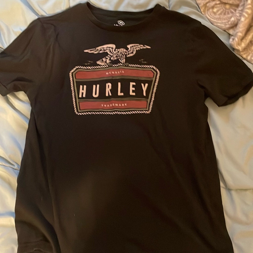 Hurley black short sleeve tee